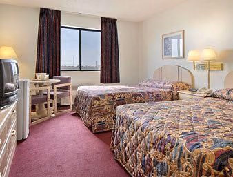 Super 8 Motel - Bethany4