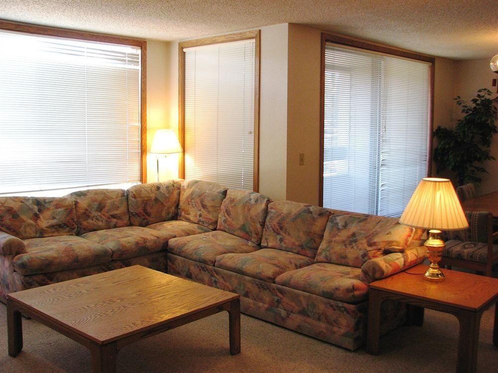 Snowblaze Condominiums4