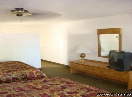 Carlsbad Inn2