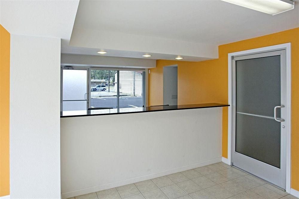 Americas Best Value Inn Metropolis0