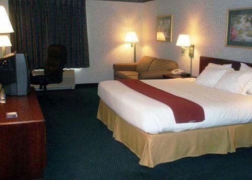 Comfort Inn3