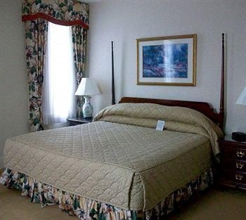 The Yorktowne Hotel1