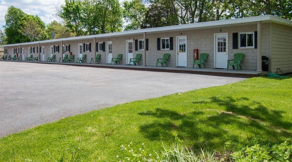 Country Inn at Jamesport0