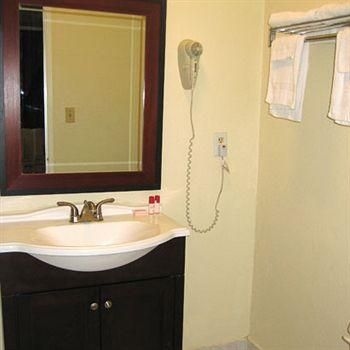 Anaheim Hacienda Inn And Suite3