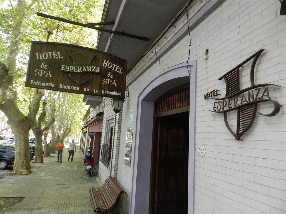 Hotel Esperanza & Artemisa Spa0