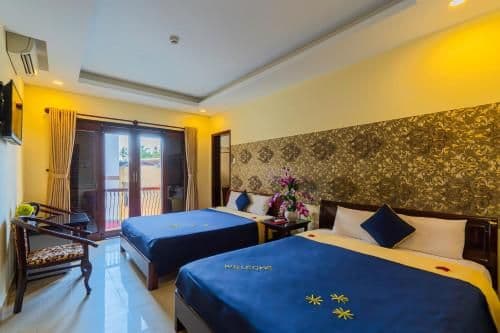 Triple Room