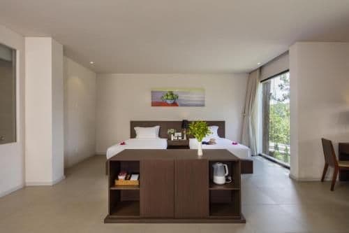 Basement Deluxe Twin Room