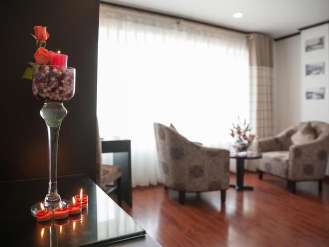 SUITE WITH BALCONY