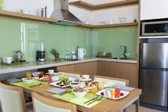 SUITE EXECUTIVE