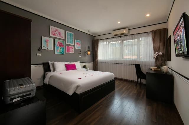 JUNIOR SUITE STANDARD