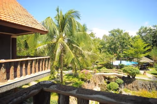 Deluxe Double or Twin Room with Garden View