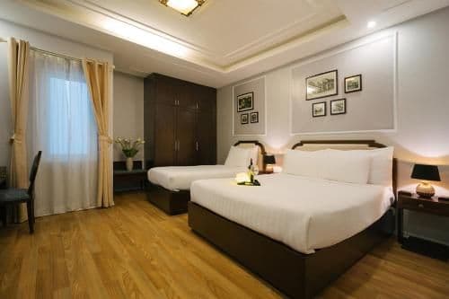 Deluxe Family Room