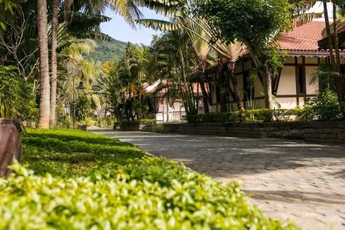 Two-Bedroom Garden View Villa