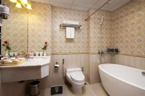 Luxury Double or Twin Room with window Old Quarter View