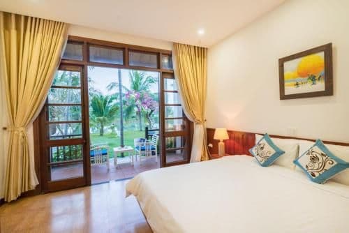 Deluxe Bungalow