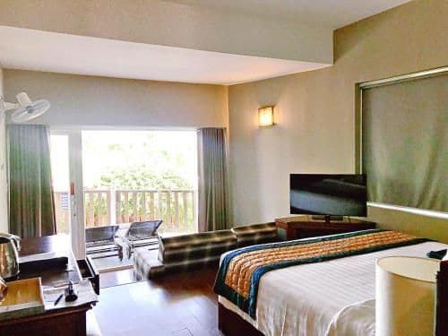 Bungalow with Sea View