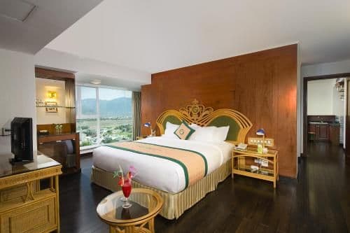 Green Suite