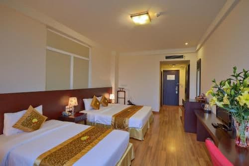Deluxe Family Room