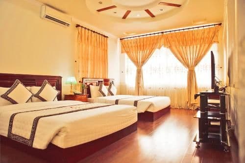 Deluxe Family Room