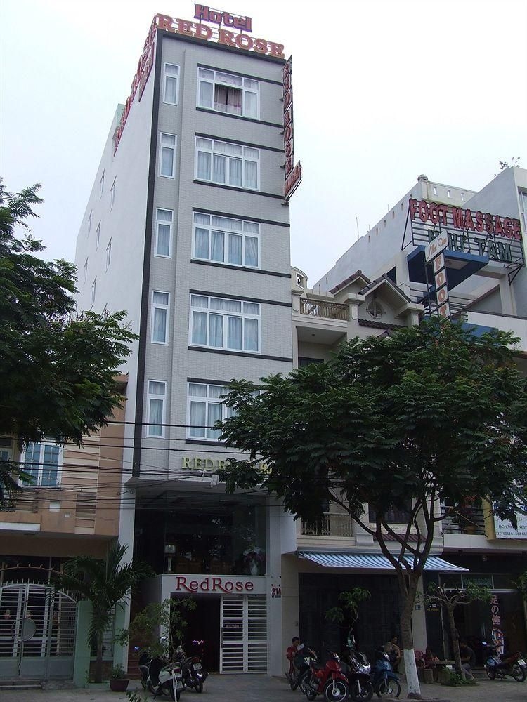 Red Rose Mallow Hotel0