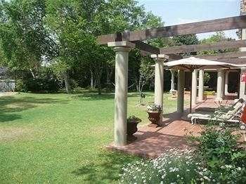 MacGregors Guest House4