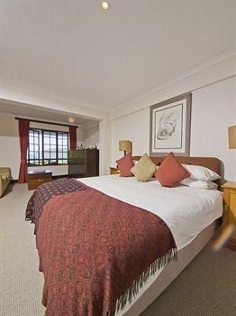 Hide Away Guest House1