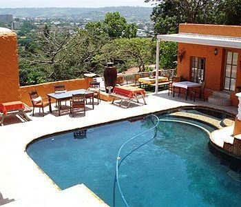 Villa Valencia2