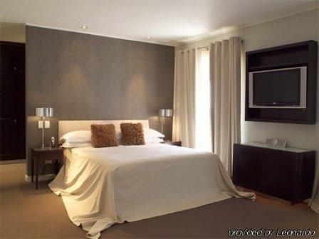 Kensington Place2