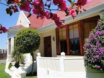 Cape Diem Lodge3