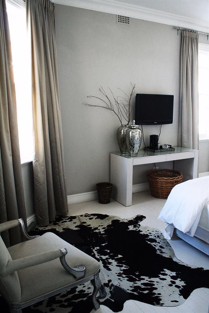 Long Street Hotel3