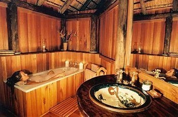 Shayamoya Tiger Fishing and Game Lodge2