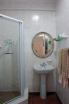 Centre Court B & B1