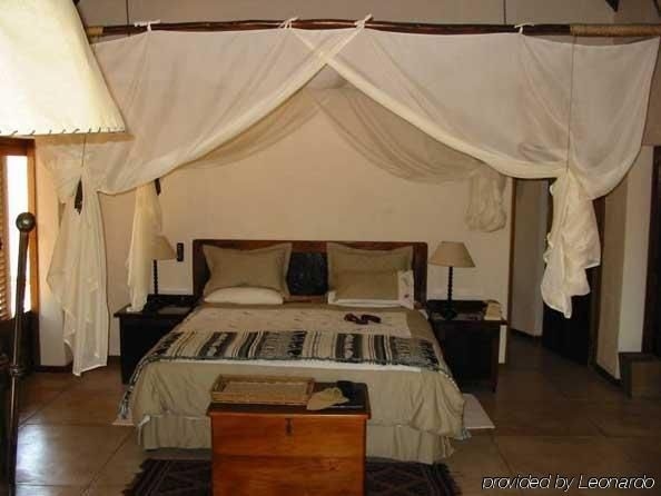 Monwana Game Lodge3
