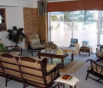 Sea Otters Lodge2