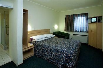 Road Lodge Port Elizabeth3