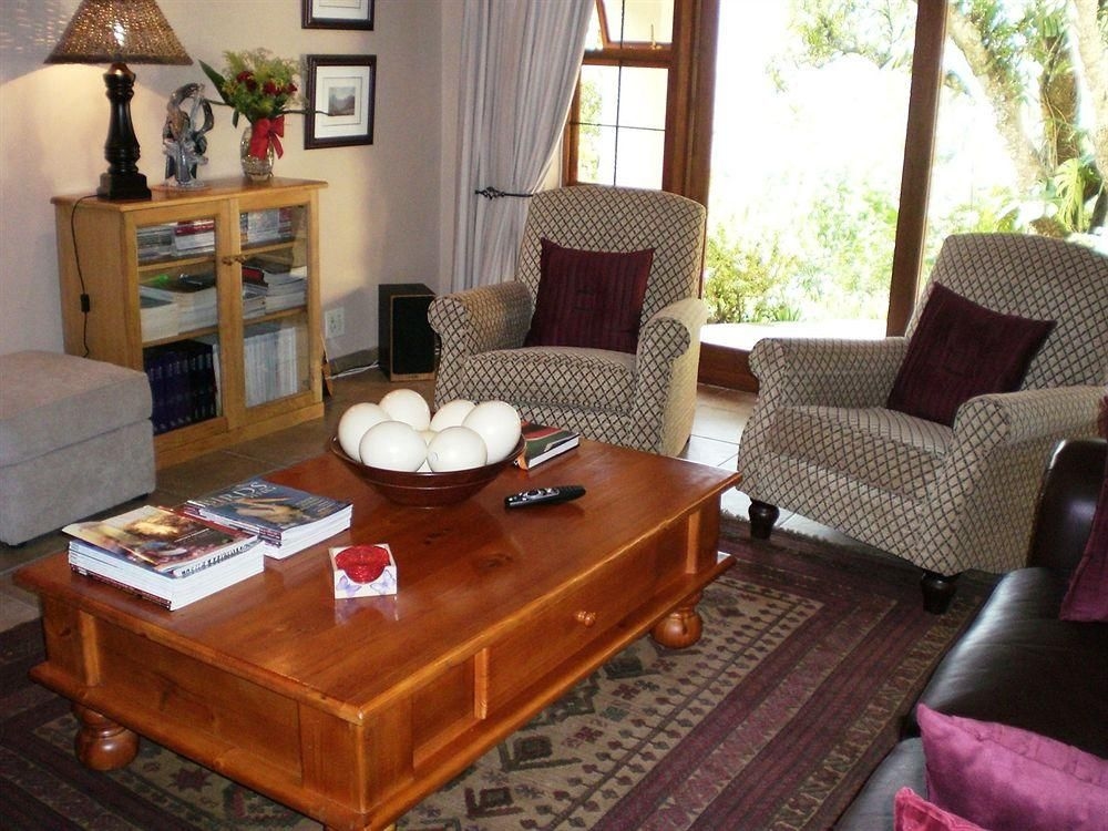 Porcupine Ridge Guest House0