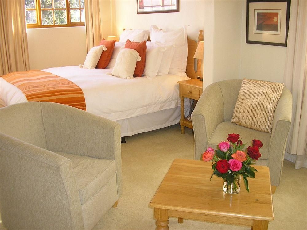 Cotswold House2