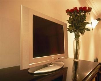 Villa Honeywood Guest House0