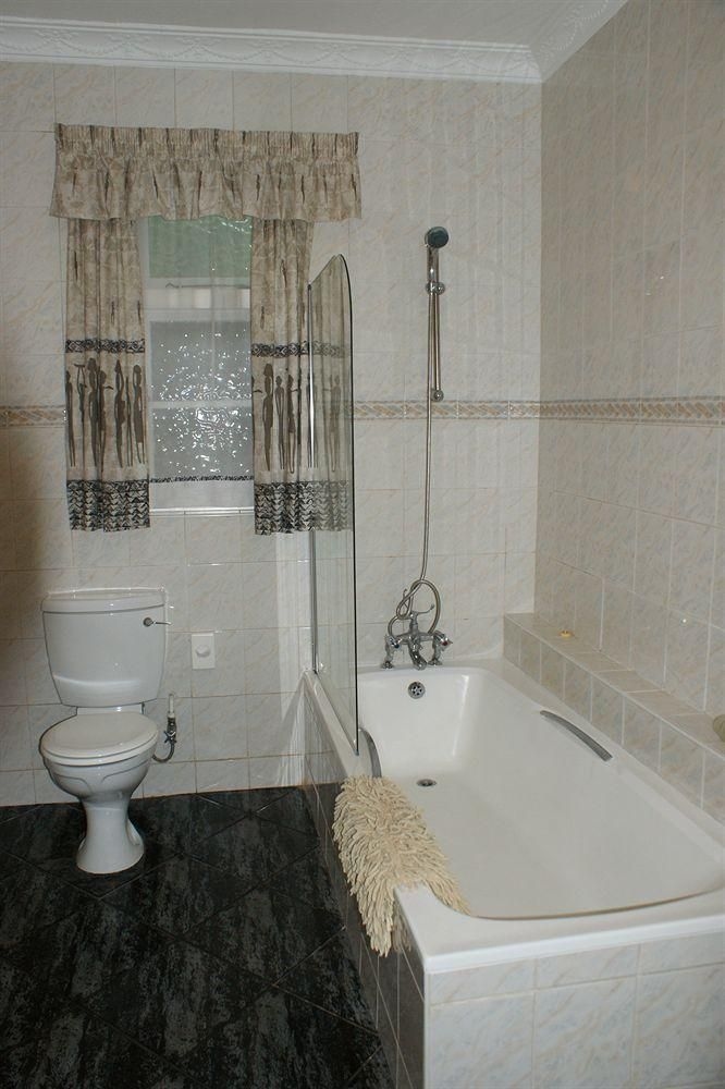 Africa Regent Guest House4