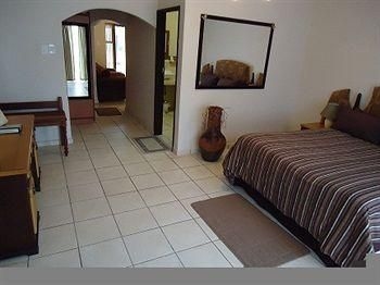Mashutti Country Lodge2