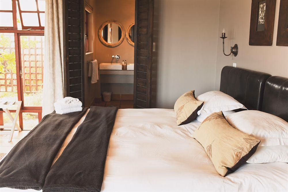 Dolphin Dunes Guest House2