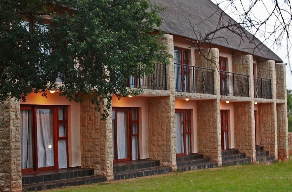 Inkwazi Country Hotel1