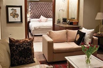 The Residence Boutique Hotel1
