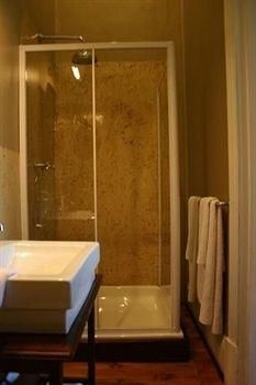 Osborne House - Guest House3
