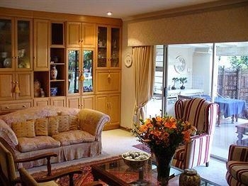 The Coral Tree Guest House4