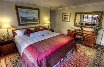 The Oasis Signature Hotel1