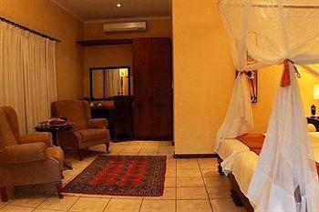 Abangane Guest Lodge0
