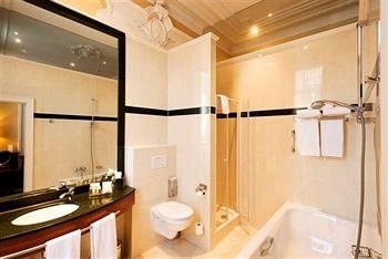 Oud Huis De Peellaert Hotel2