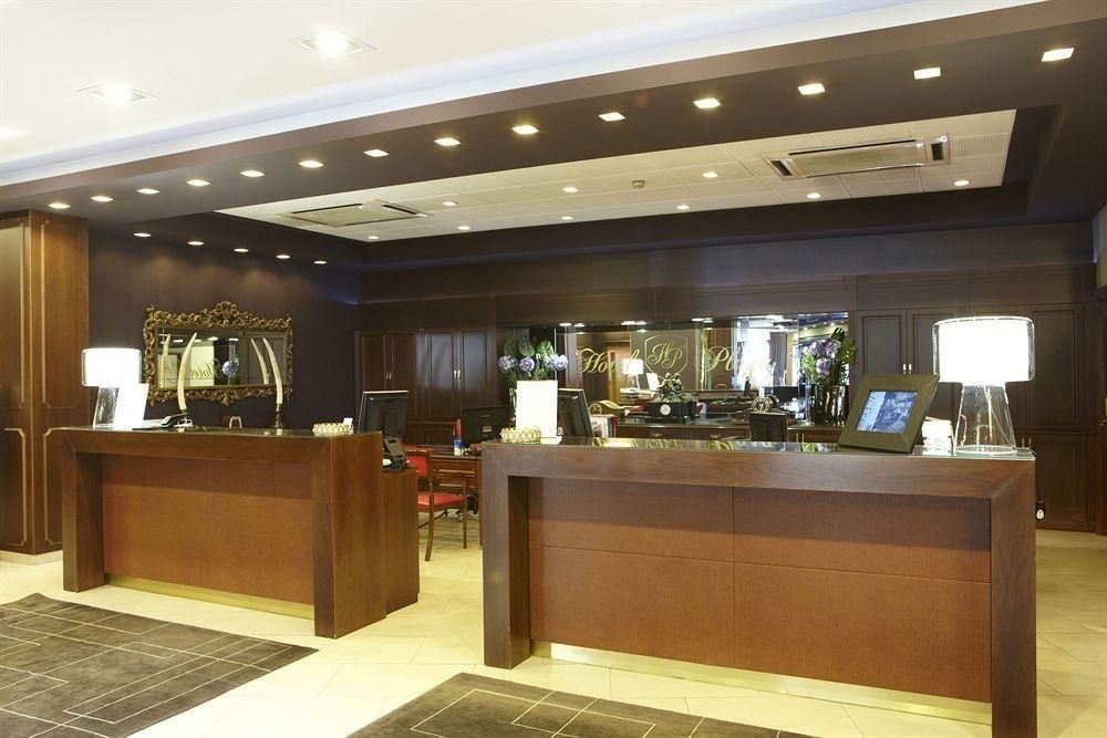 Hotel Plaza0