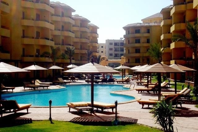 The Resort Apartments4